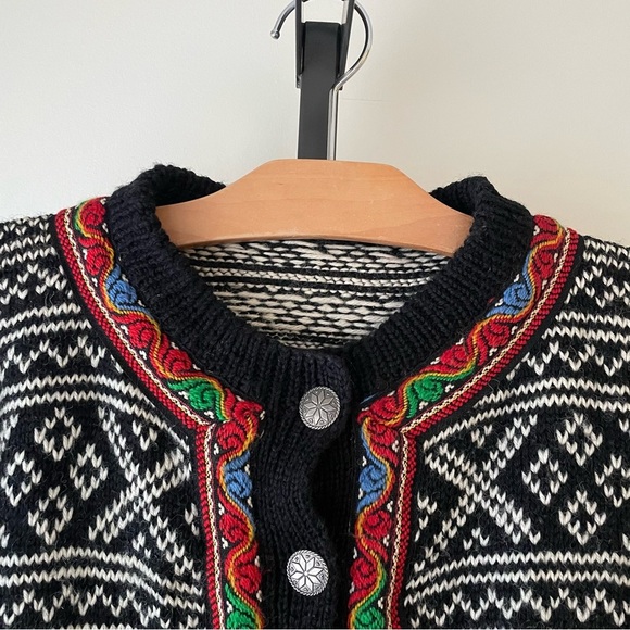 Vintage Norwegian 100% Wool Knit Cardigan Sweater Norway Fair Isle Scandinavian - Picture 6 of 9